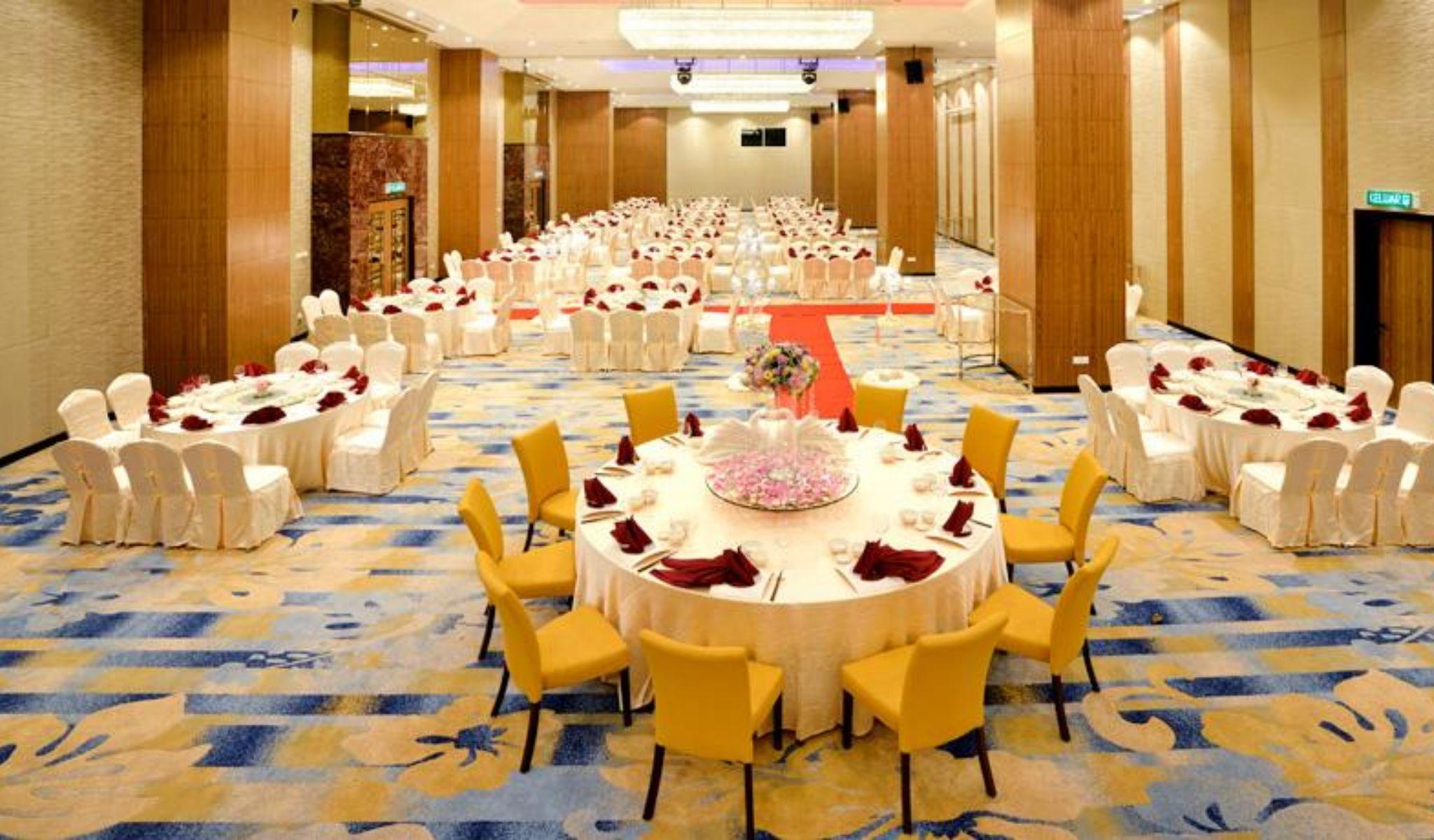 Lexis Suites Penang Bayan Lepas Dış mekan fotoğraf The Grand Ballroom