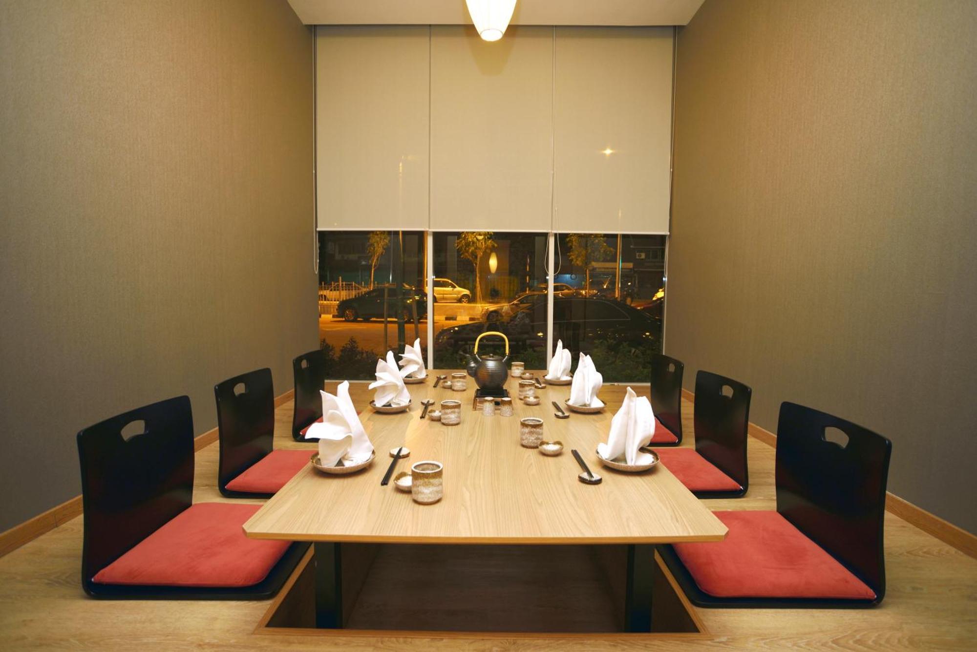 Lexis Suites Penang Bayan Lepas Dış mekan fotoğraf A traditional Japanese restaurant
