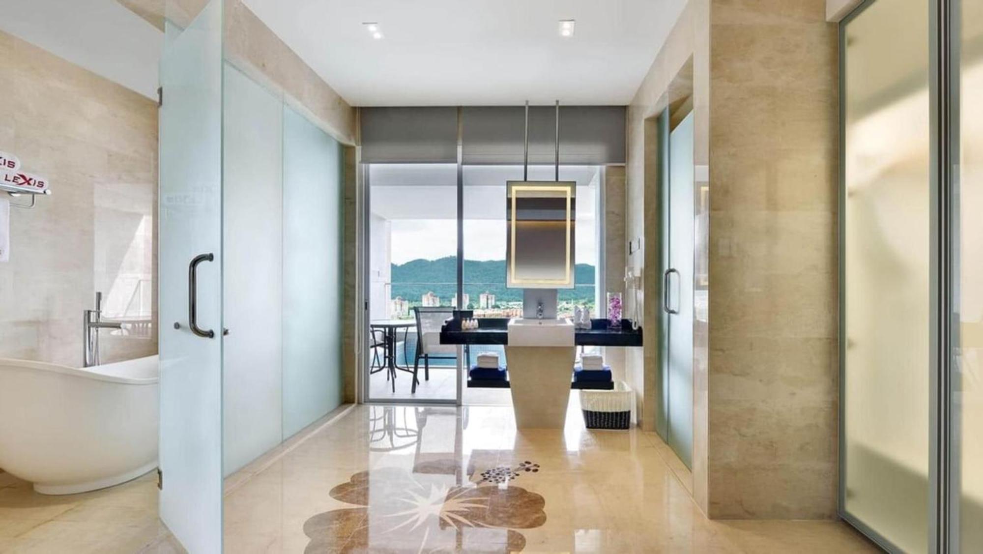 Lexis Suites Penang Bayan Lepas Dış mekan fotoğraf